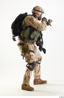  Photos Robert Watson Operator US Navy Seals Pose  2 fighting with knife standing whole body 0006.jpg
